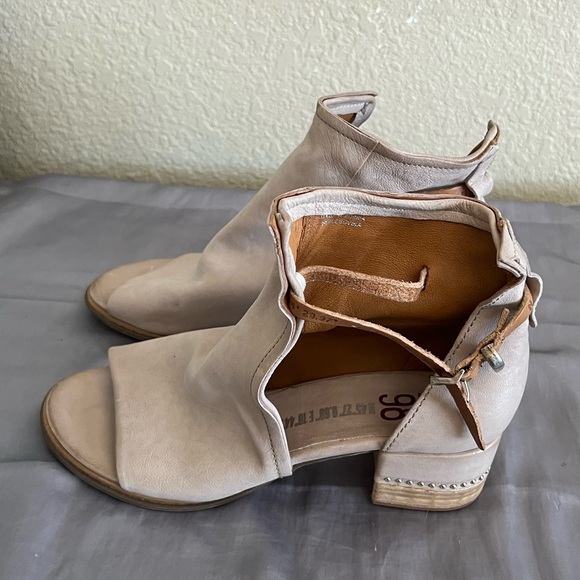 A.S. 98 Morgan Ankle Strap Sandals Shoes New - Picture 15 of 16